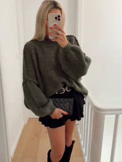Hello Moon Shop Pull BRED Online