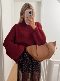 Hello Moon Shop Pull BRED Fashion