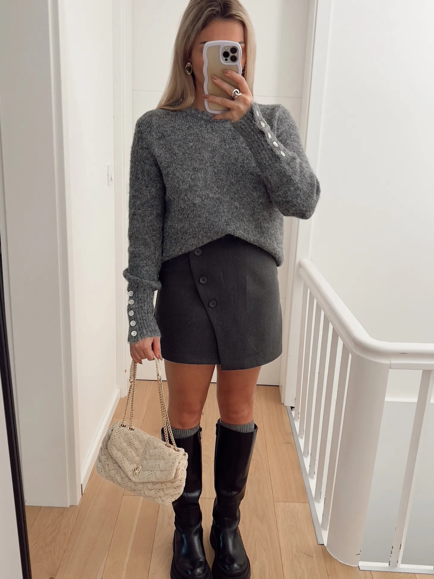 Hello Moon Shop Pull HERITAGE Clearance