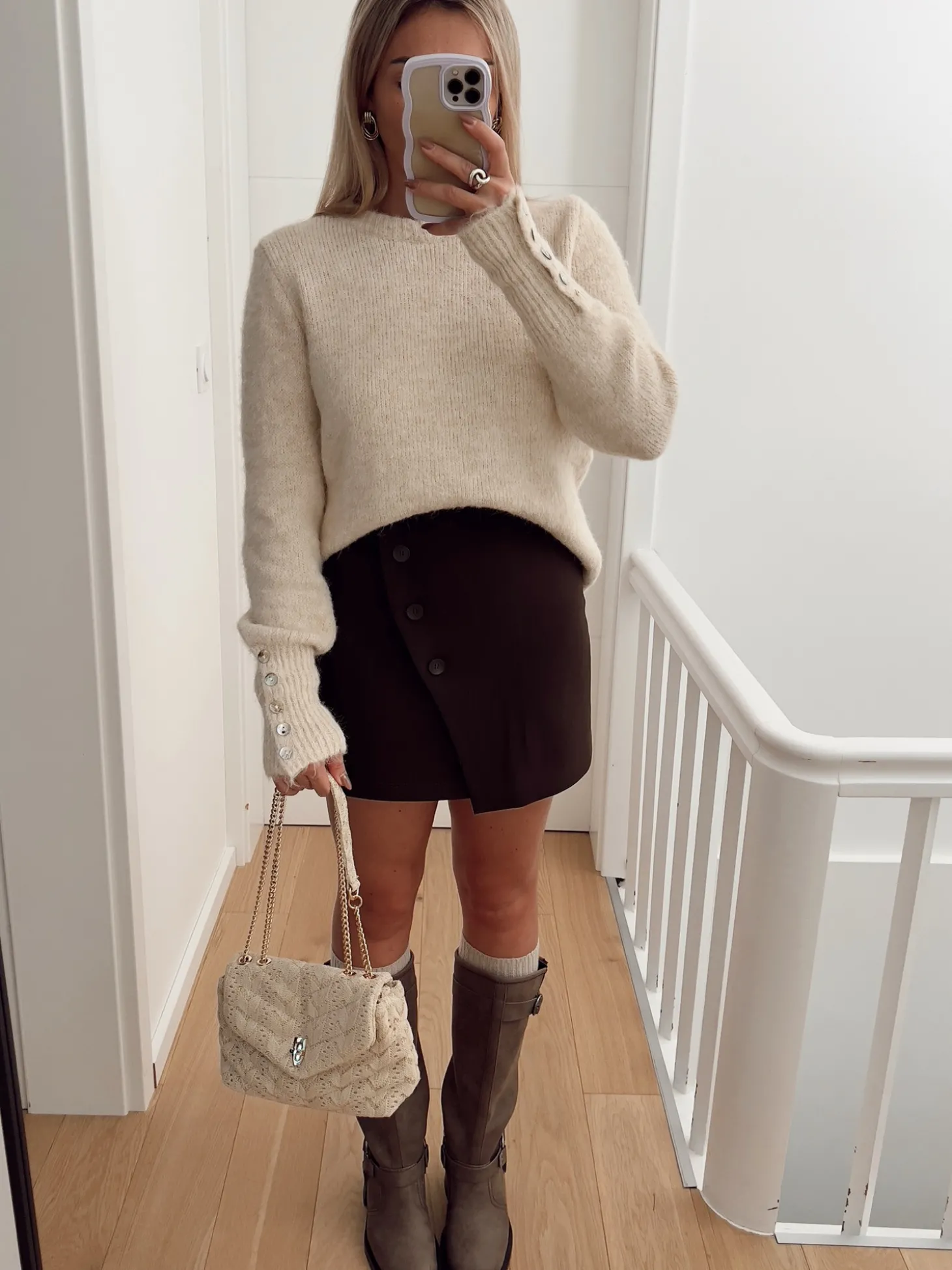 Hello Moon Shop Pull HERITAGE Online