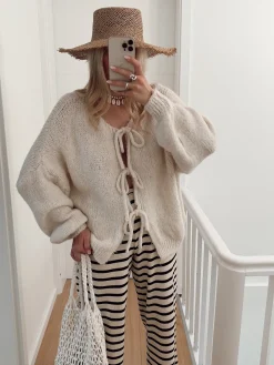 Hello Moon Shop Pull MAELLE Best