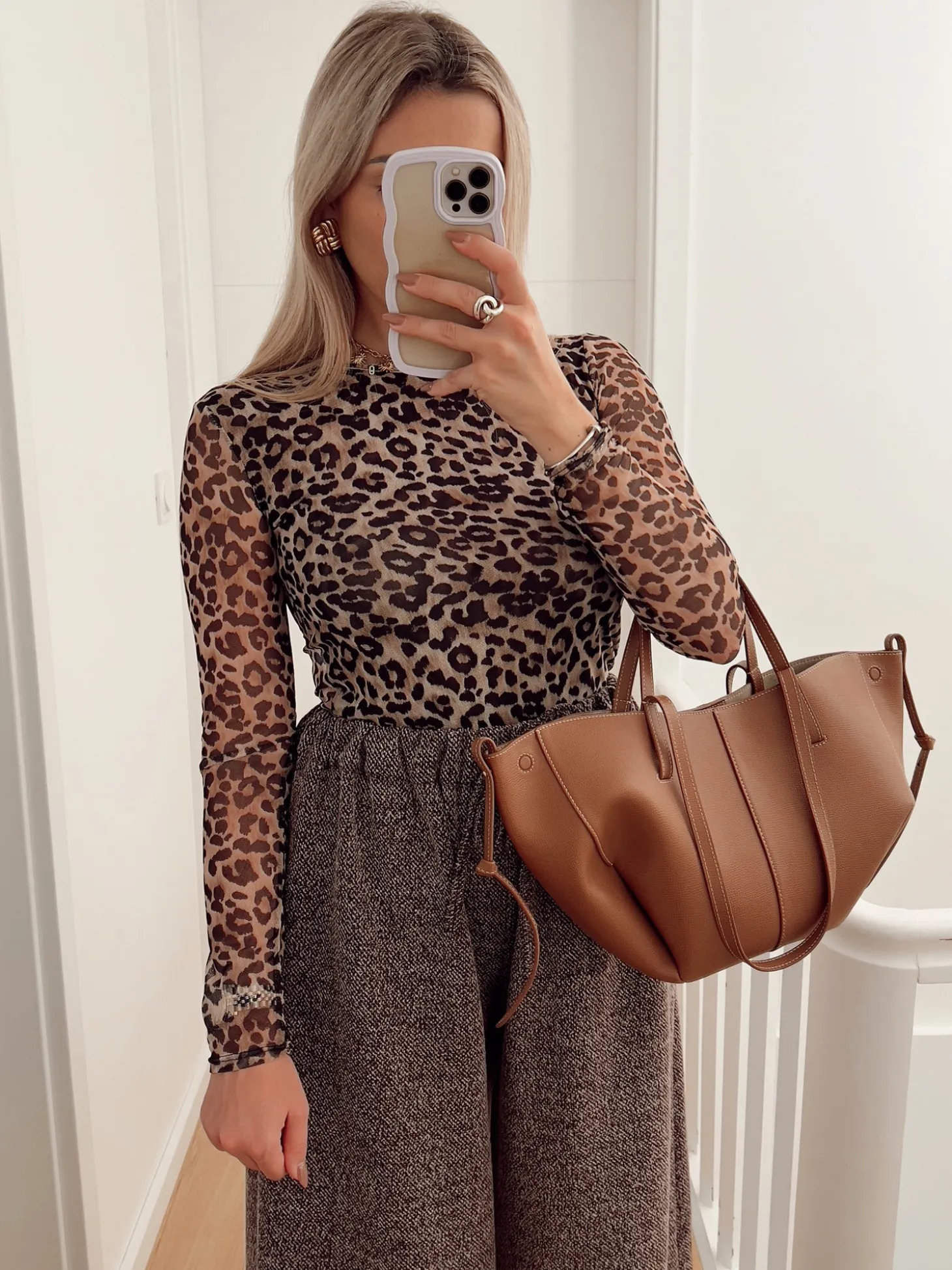 Hello Moon Shop Top RIVAGE Shop